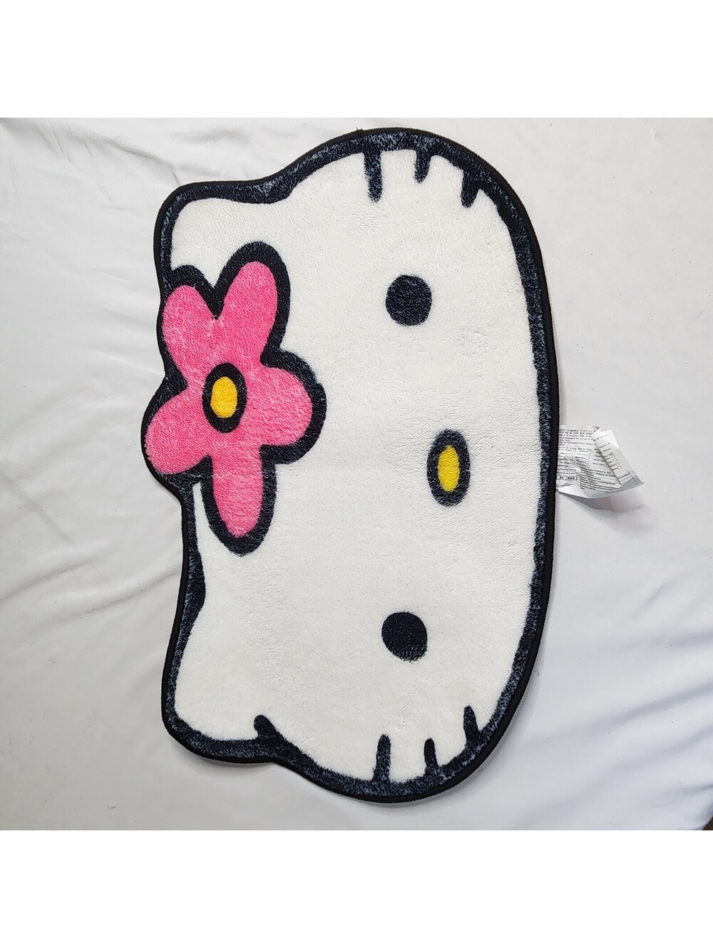 Hello Kitty face rug